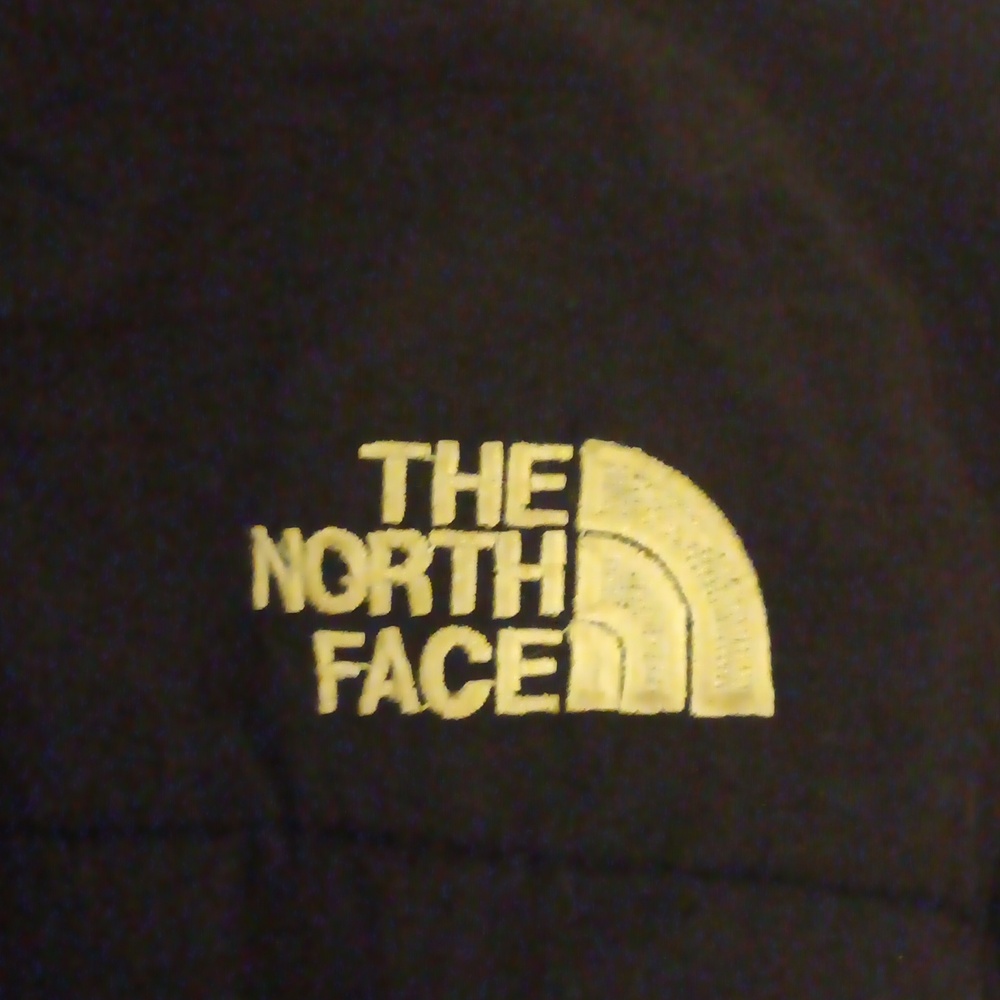 The North Face Black Insulated Jacket - Picture 3 of 3